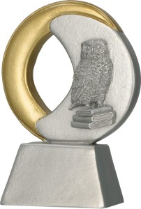 Figurka odlewana szkolnictwo RE034 H-10 cm + grawerowanie