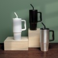Kubek termiczny 900 ml P437.3001